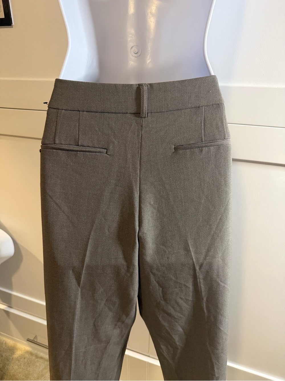 Tahari Olive Green Tailored Dress Pants - Picture 9 of 10